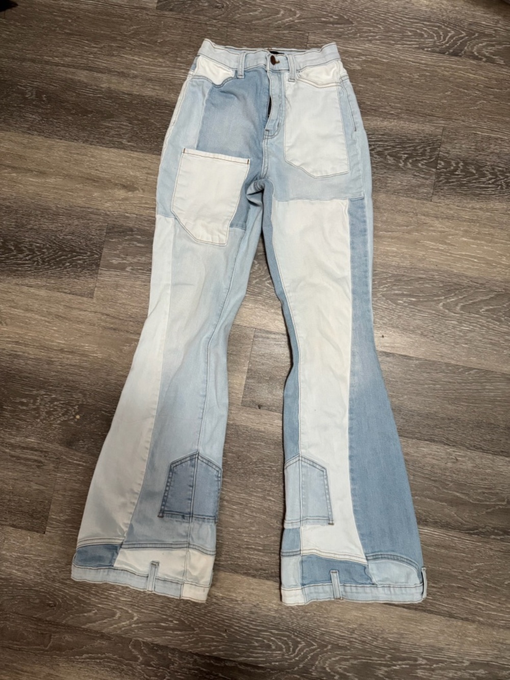 Akira High Waisted Nouveau Flare Jeans Women's 3 26 Patchwork OOP 2nd Generation
